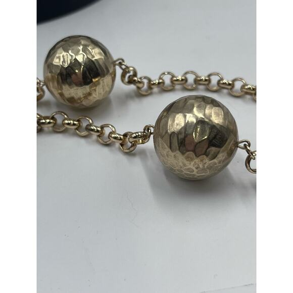 Chicos Maye Long Necklace Goldtone Metal Large Hammered Balls on
Chain 40" - Picture 10 of 14